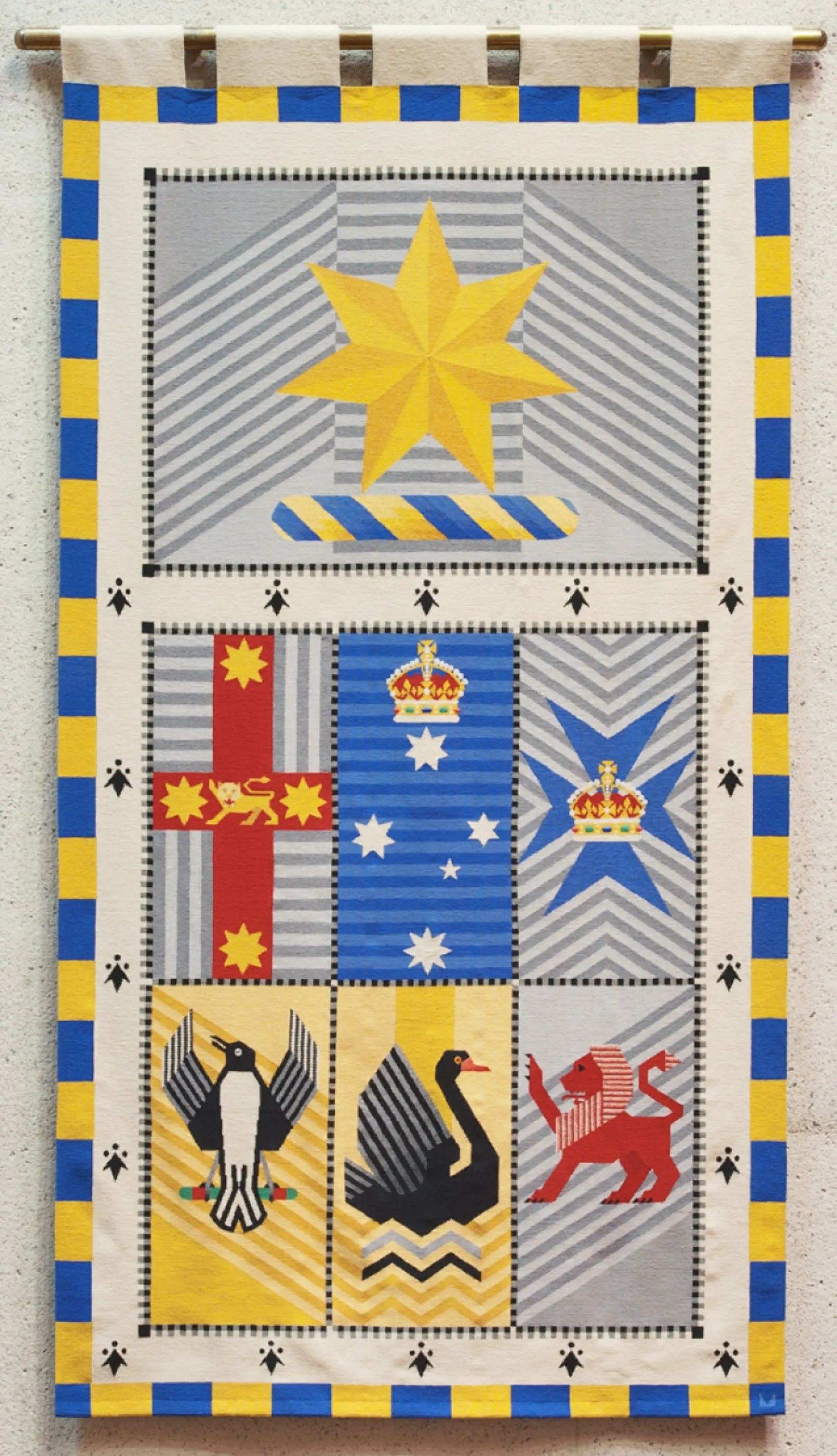 State Badges and Commonwealth Arms